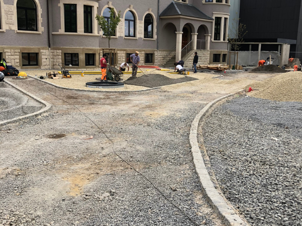 AIRE DE JEUX ECOLE STRASSEN